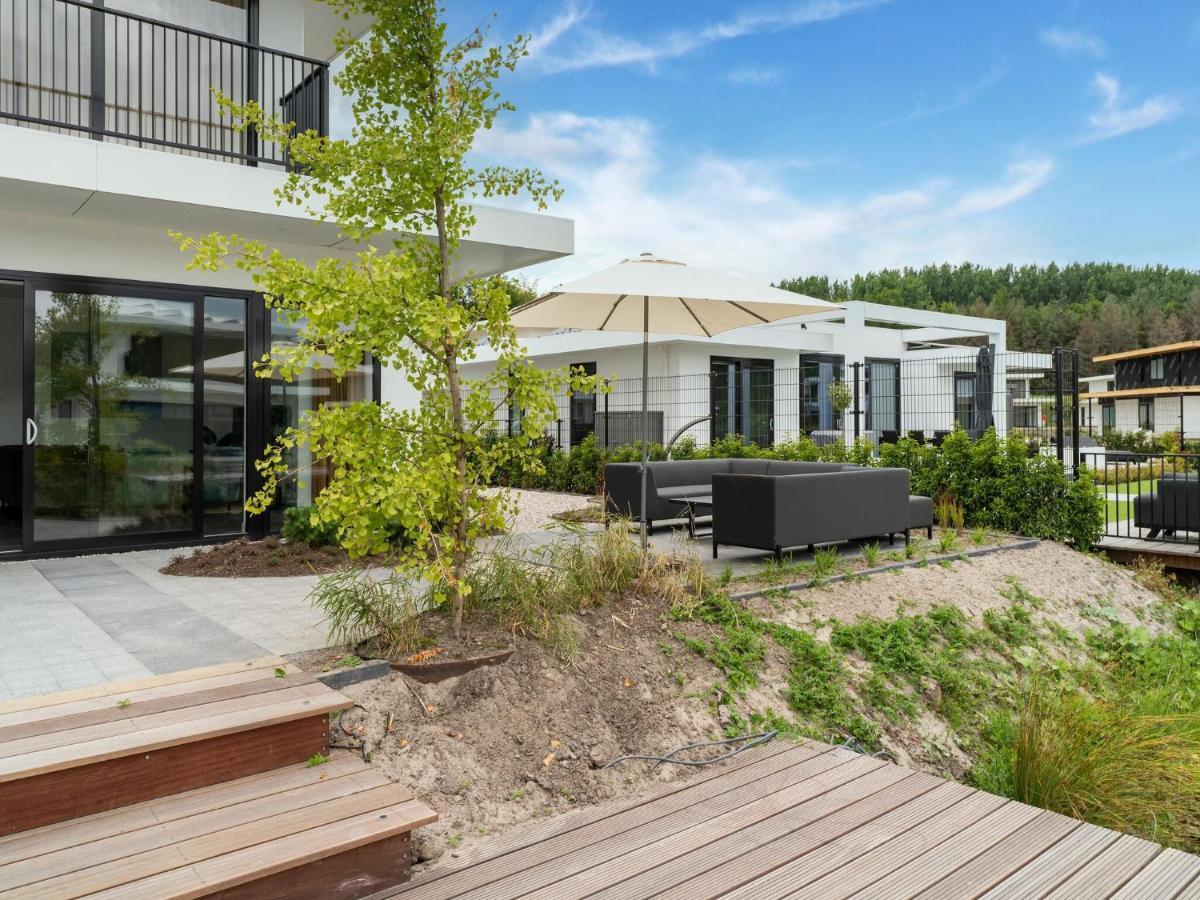 Luxe Villa In Zeewolde With Infrared Sauna Exterior photo